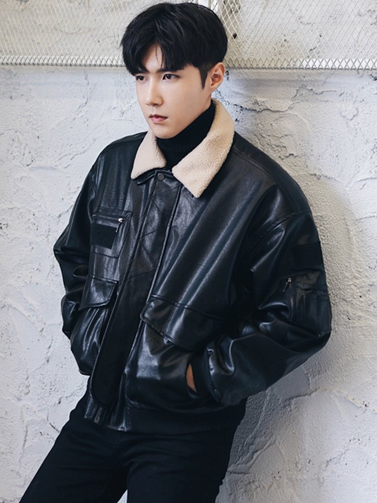 Veste en cuir épais et chaud en fourrure à col ivoire