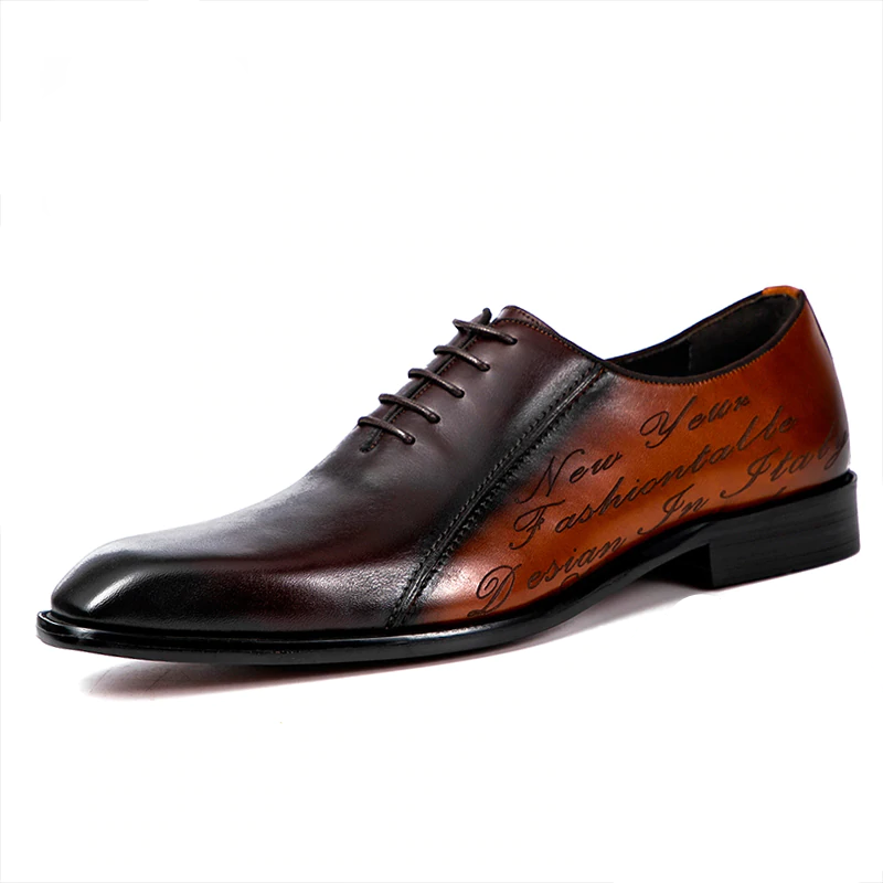 Letters Embossed Two Tone Men Oxford Shoes