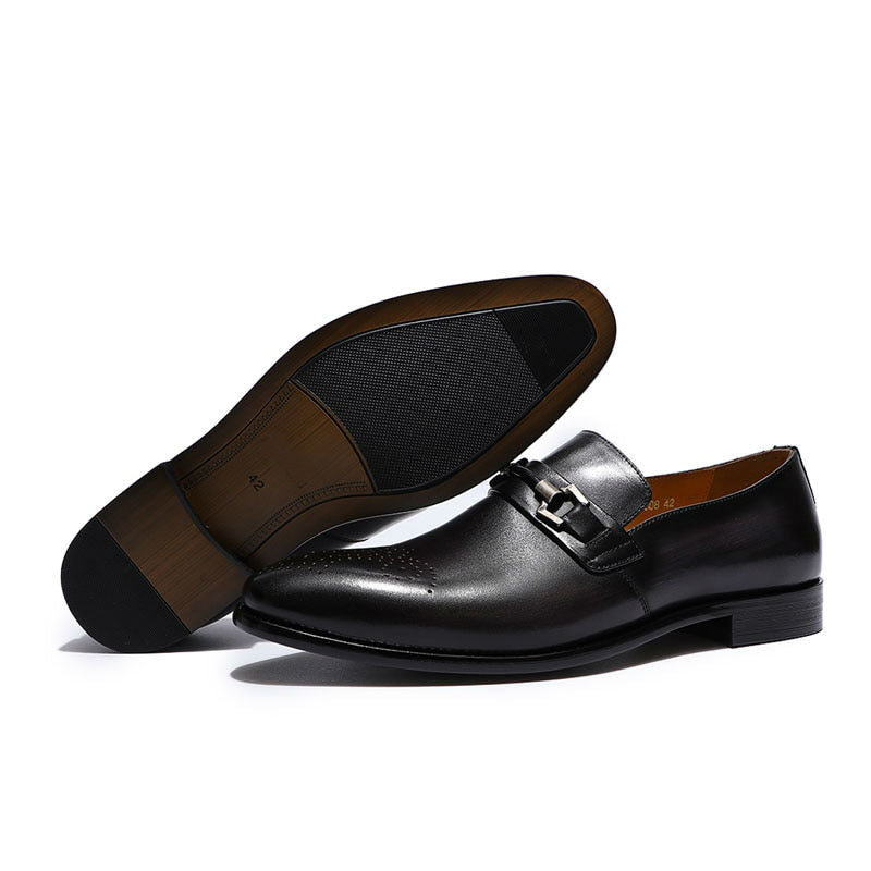 Metal Chain Buckle Medallion Perforated Toe Men Leather Loafer Shoes