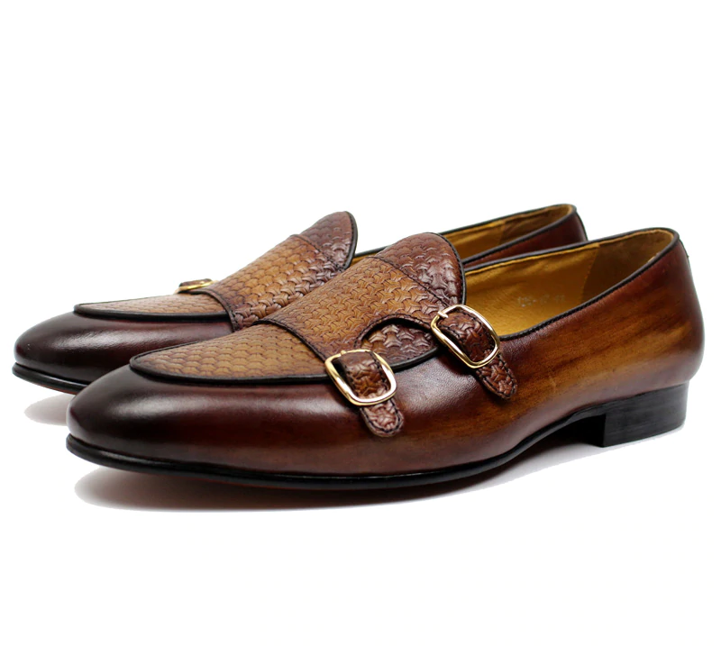 Zapatos de mocasines de hombre de estilo formal de cuero con correa de monje trenzada con punta en punta