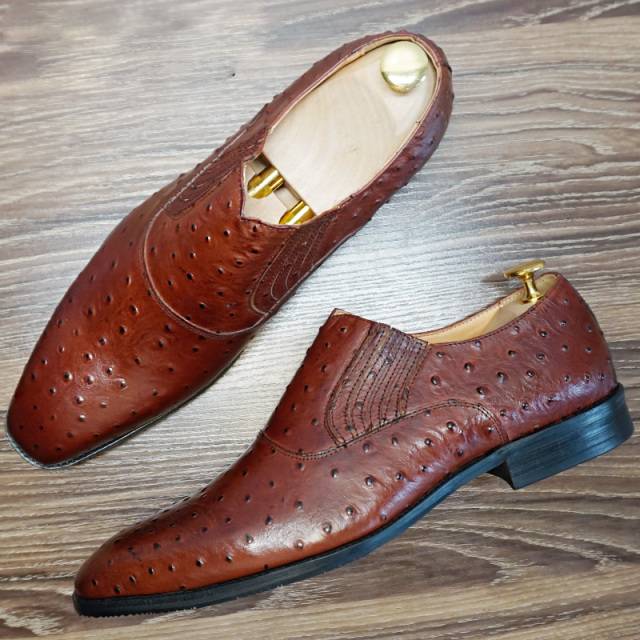 Dot Patterned Genuine Leather Loafers