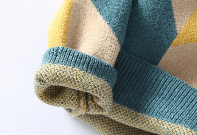 Fashion Geometric O-Neck Thick Sweater