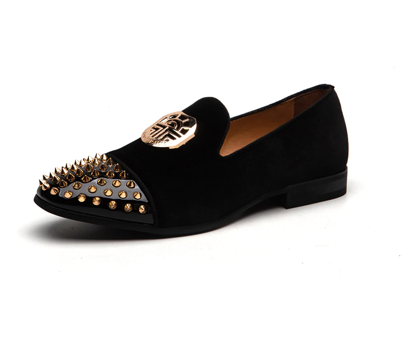 Remaches en el dedo del pie con cadena de metal casual Hombres Mocasines Zapatos