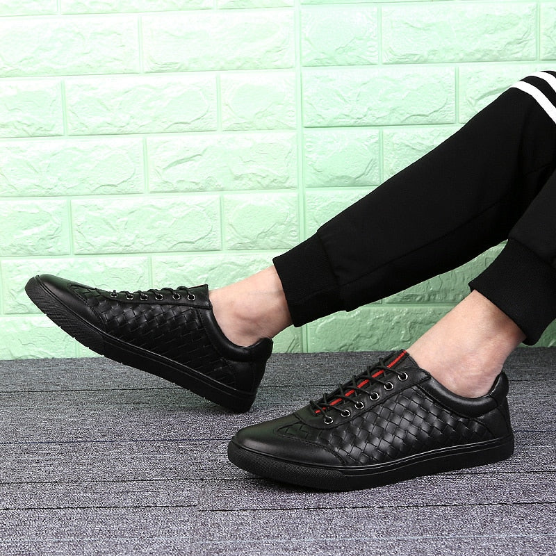 Black Woven Lace Up Flat Casual Men Sneaker