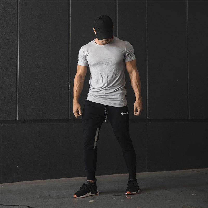 Casual Elastic Waistband Fitness Training Style Men Sweatpants