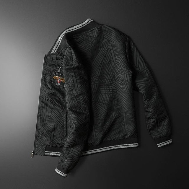 Chaqueta bomber estilo mono a rayas abstractas