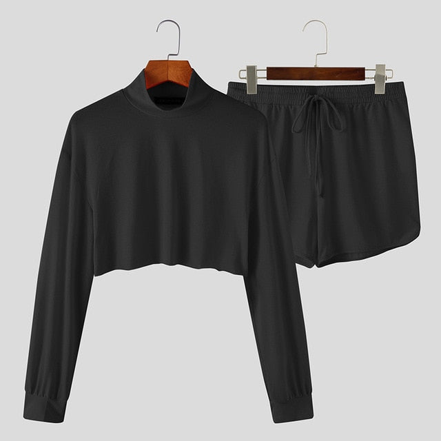 Conjunto de top corto y shorts de cuello alto liso