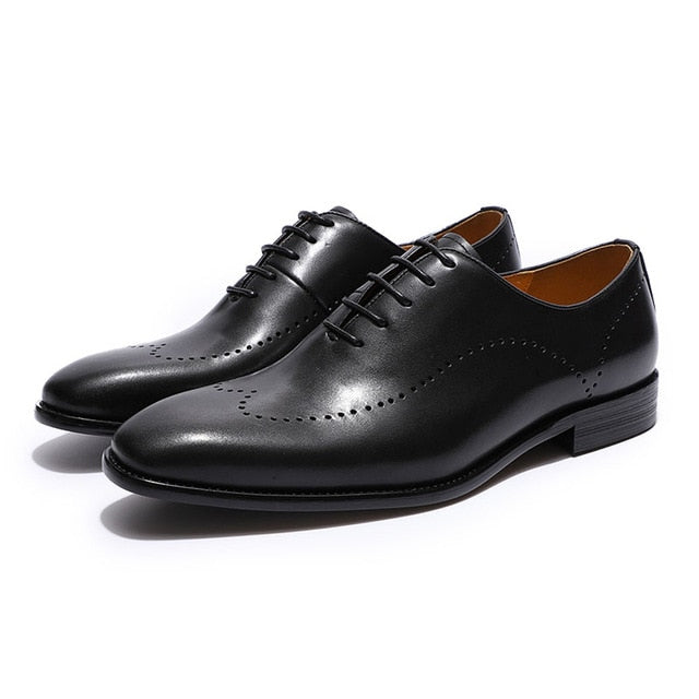 Zapatos formales simples y elegantes de Oxford Wingtip para hombre