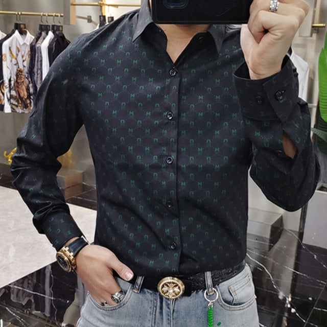 Full Letter Geometric Print Pattern Shirt