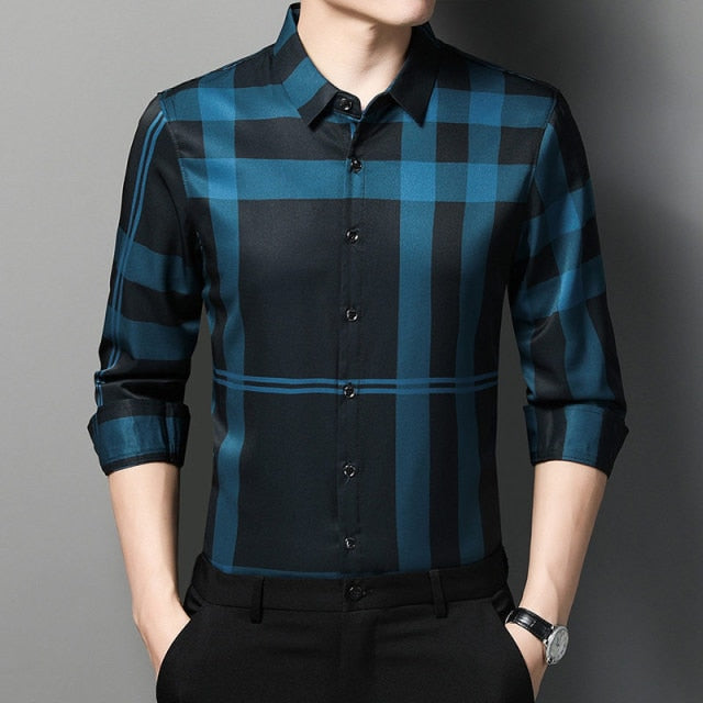 Black Based Monocolor Striped Pattern Long Sleeve Shirt