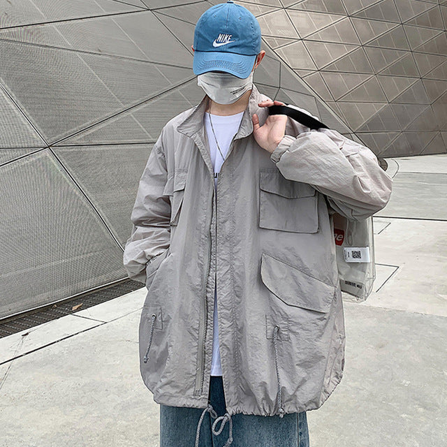 Chaqueta inferior con cordón fino para hombre con bolsillos cargo