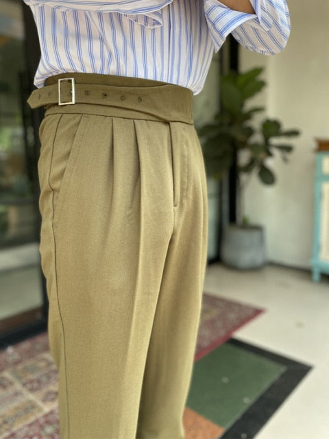 Buckle Belt Decorated Monocolor Trouser