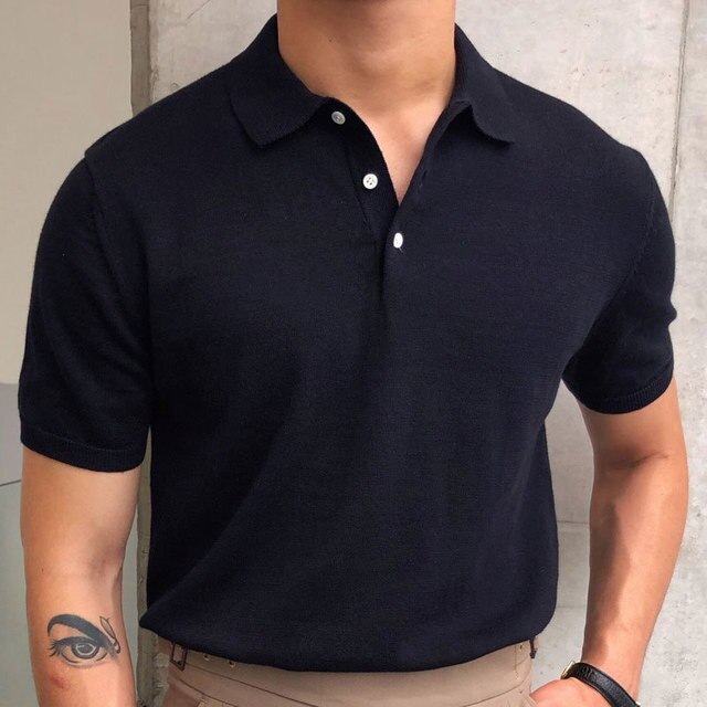 Relaxed Solid Slim Fit Men Polo Shirt