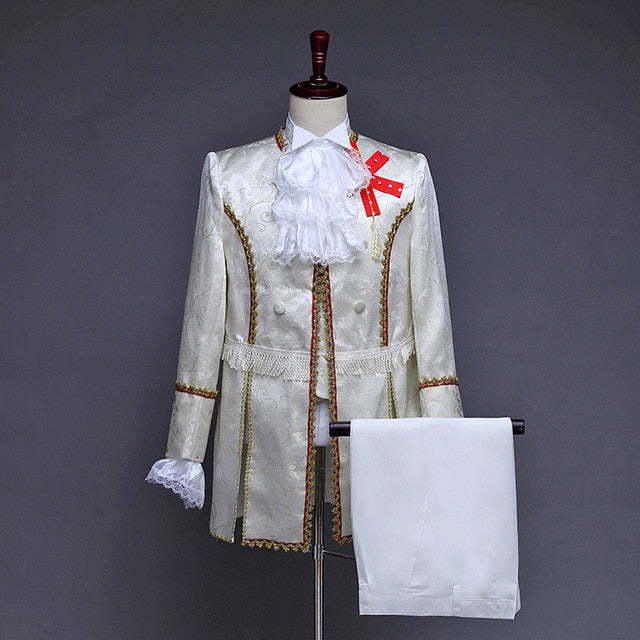 Costume classique de la cour du palais pour hommes