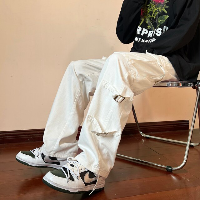 Street Buckle Side Baggy Jeans