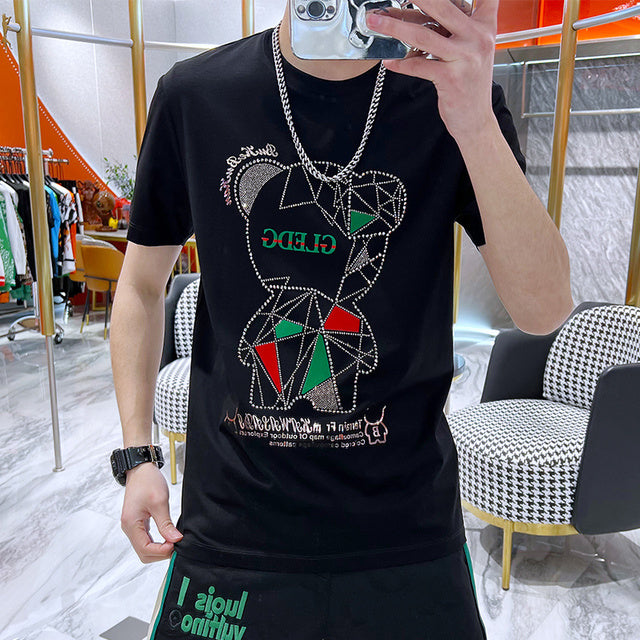 Camiseta con cuello redondo y estampado de oso de diamantes de imitación