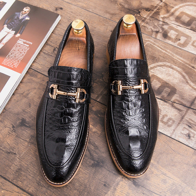 Textured Leather Men Slip-on Brogue Shoes