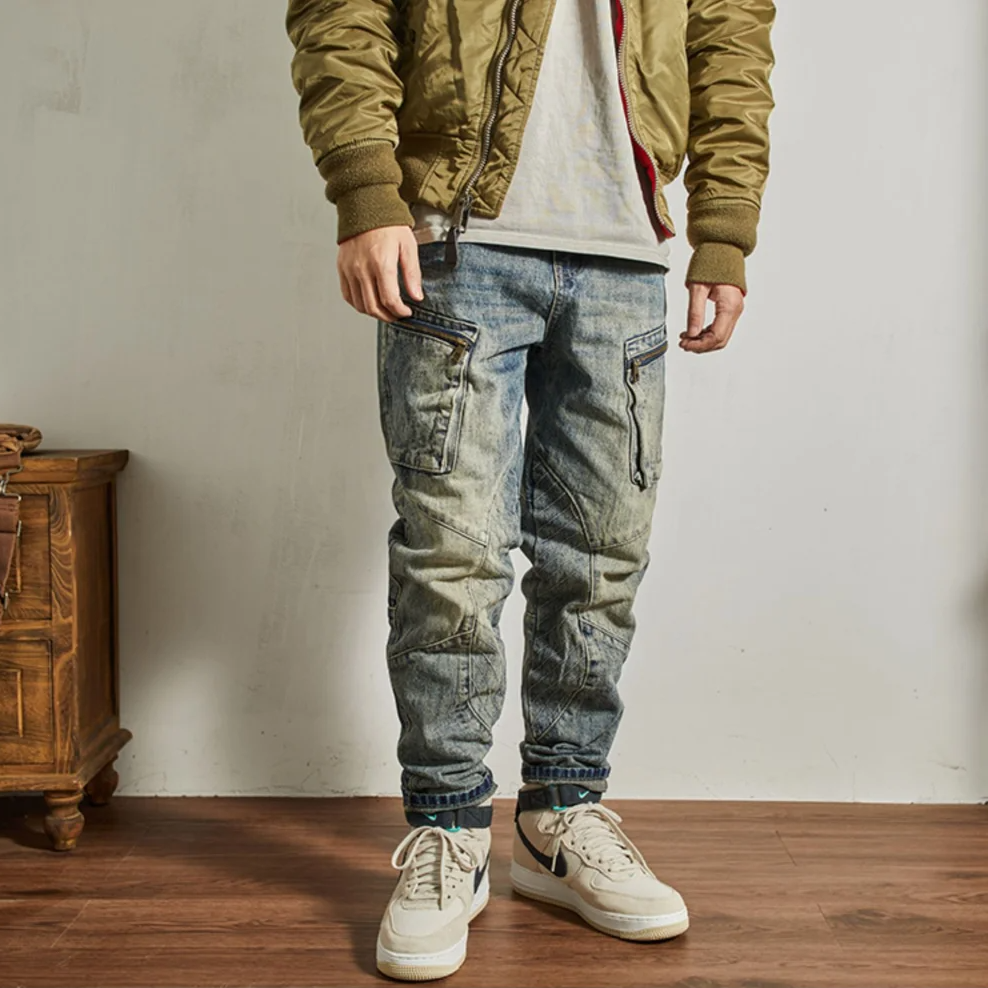 Pockets Zipper Straight Denim Jeans