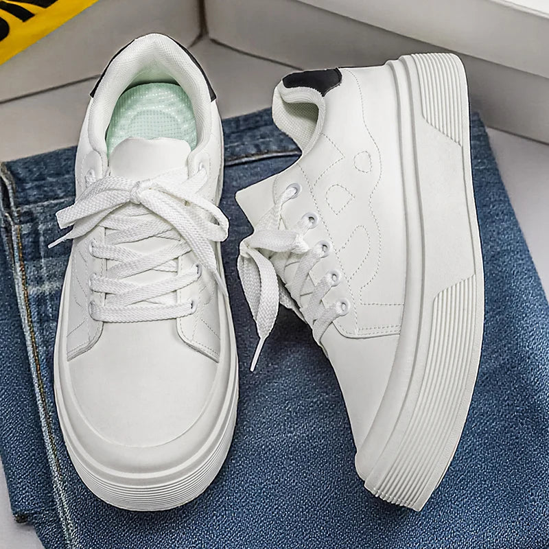 Solid Stitch Design Men's Sneakers