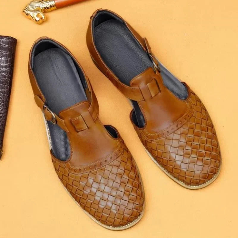 Retro Woven Pattern Leather Shoes