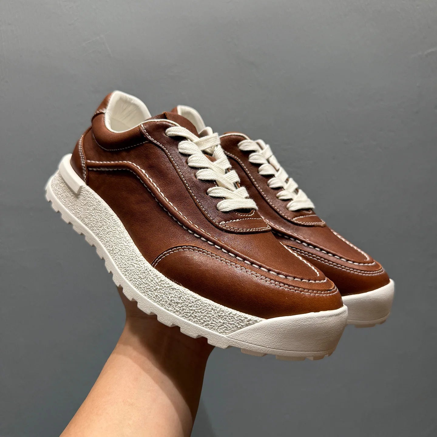 Round Toe Leather Chunky Sole Sneakers
