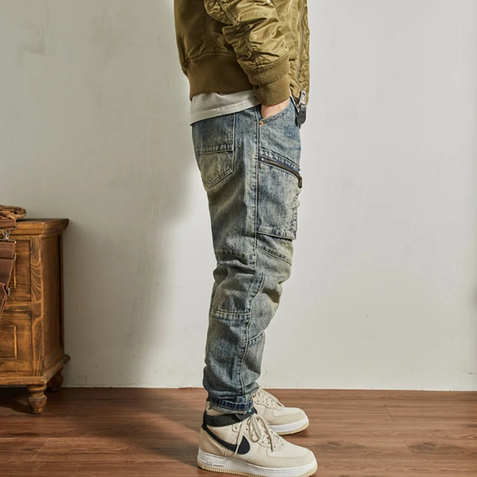 Pockets Zipper Straight Denim Jeans