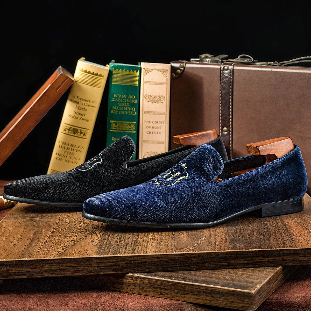 H Letter Embroidery Velvet Loafers