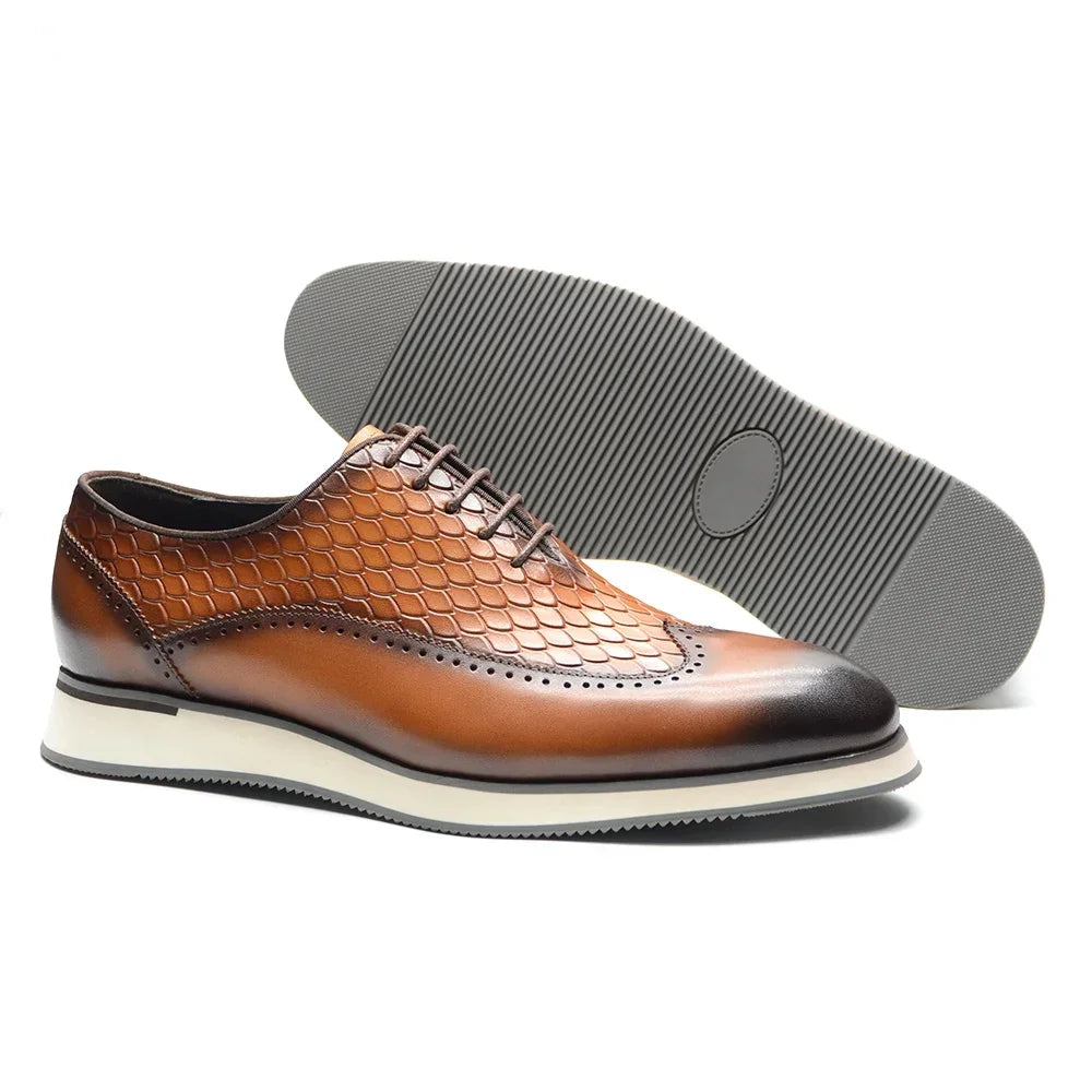 Chiseled Pattern Oxford Shoes