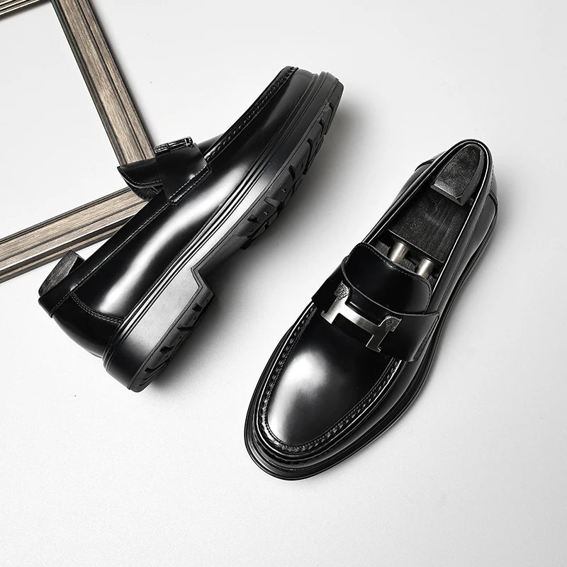 H-Horse Head Appliques Loafers