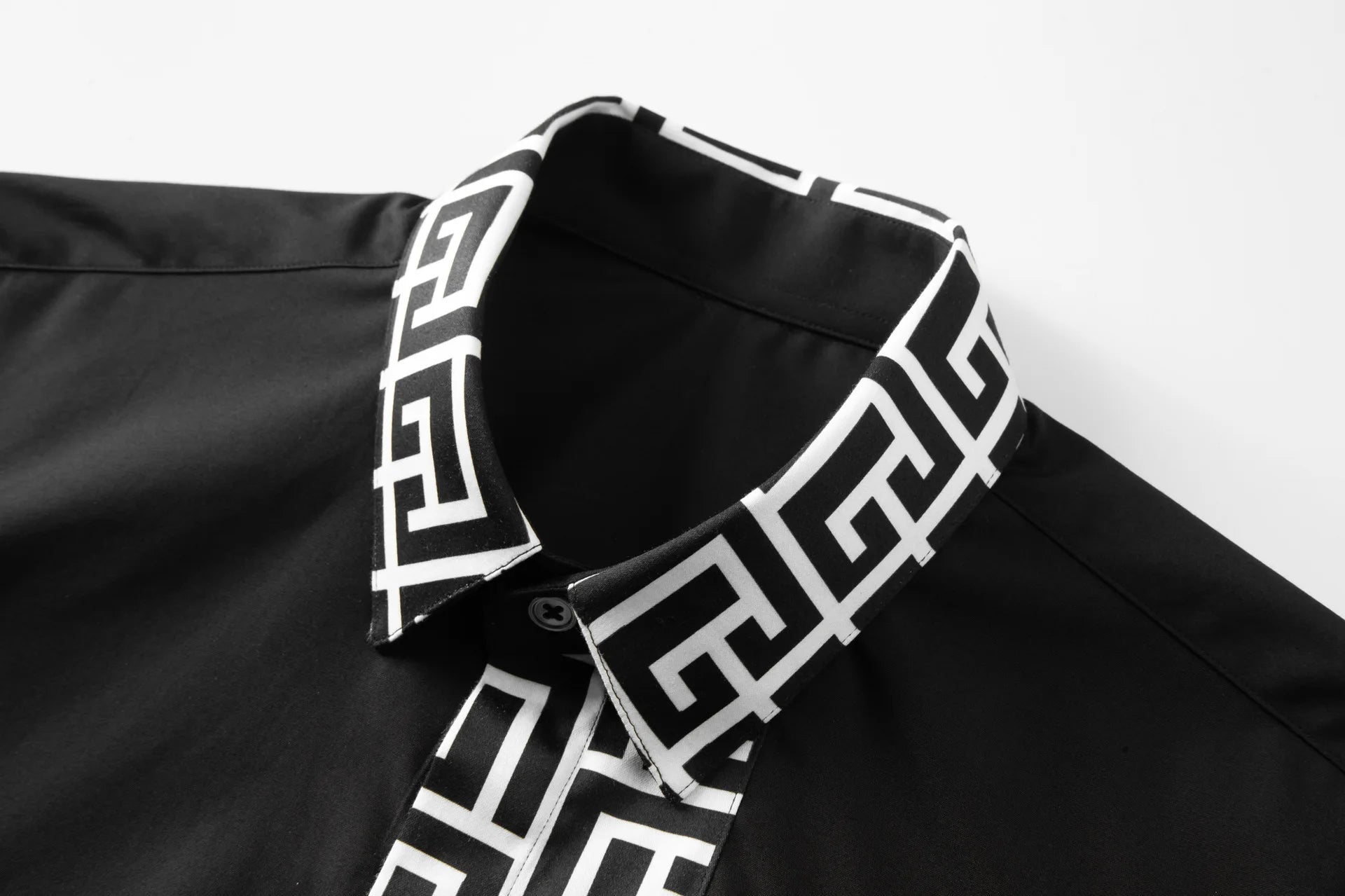 Geometric Striped Patchwork Men's Shirt