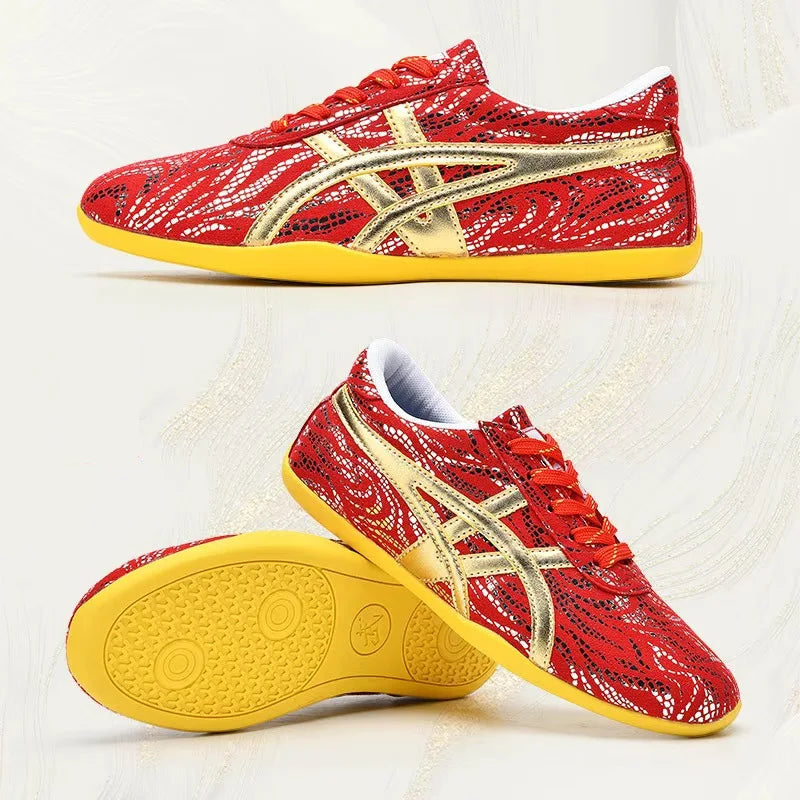 Retro Lace Pattern Sport Sneakers