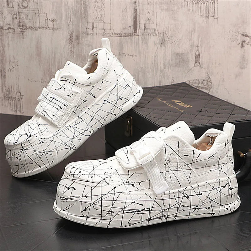 Abstract Line Graphic Men's Sneakers