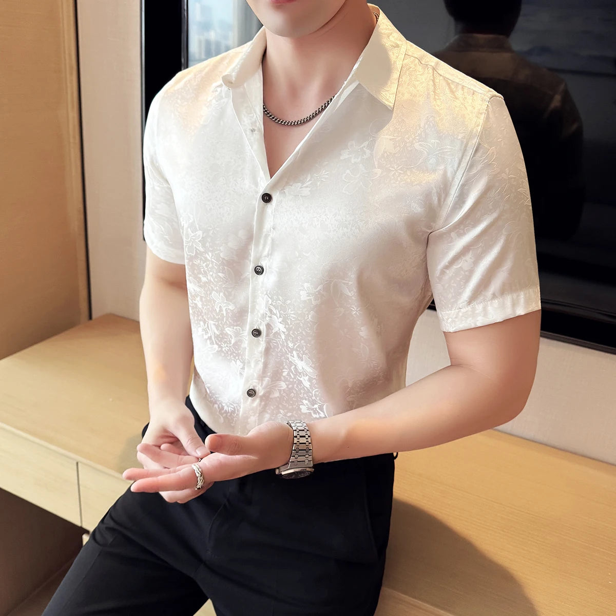 Fashion Floral Printed Slim-Fit Shirt