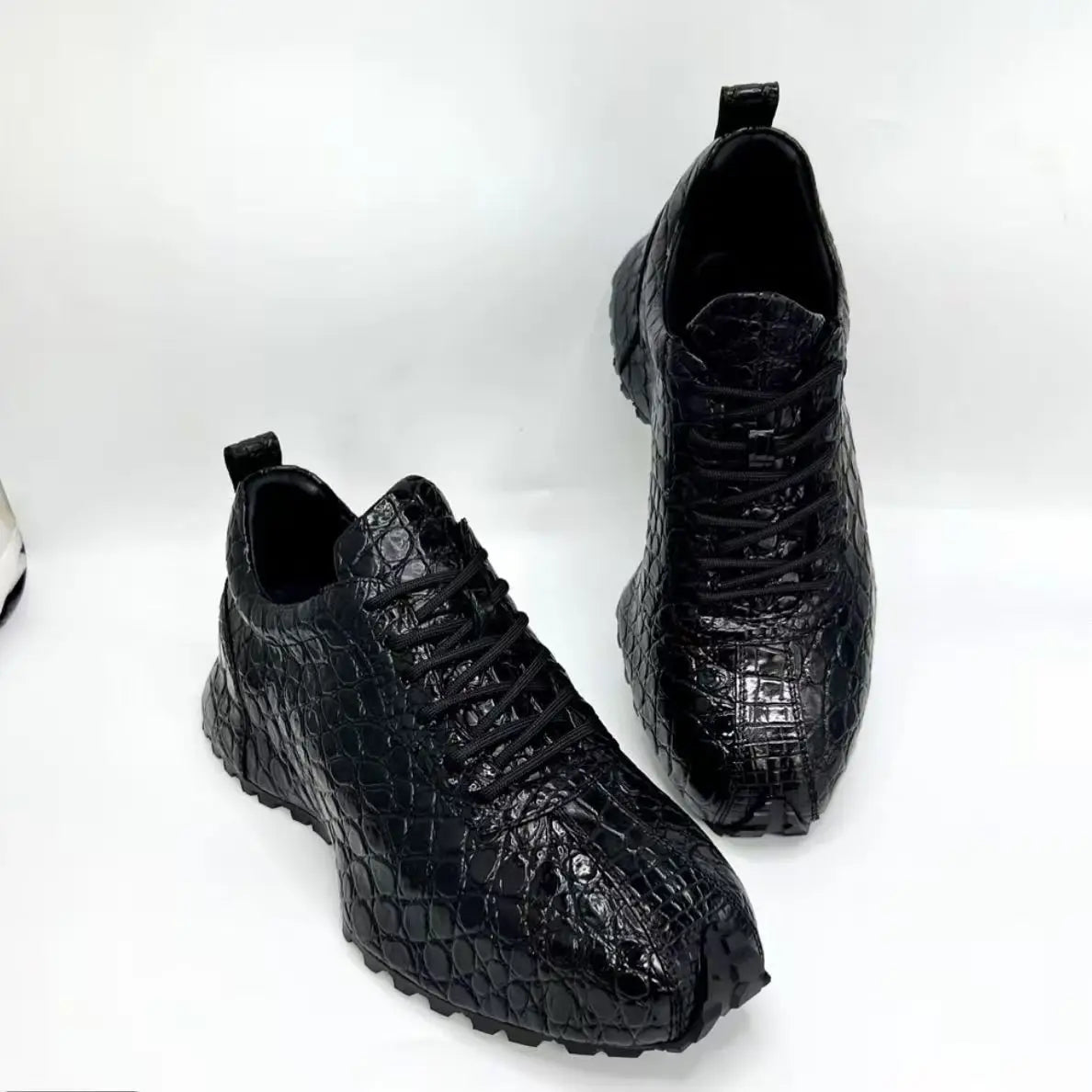 Classic Retro Crocodile Leather Sneakers