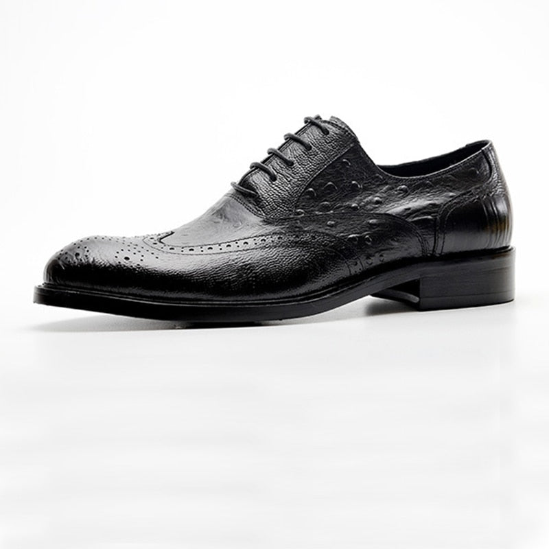 Classy Textured Ostrich Pattern Men Brogue Shoes - FanFreakz