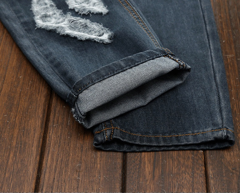 Ripped Jeans with Paint Details Men Straight Cut Jeans - FanFreakz